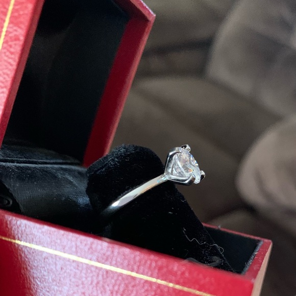 Russian cubic zirconia ring approx 2 carat in silver metal 4 prong setting - Picture 2 of 3